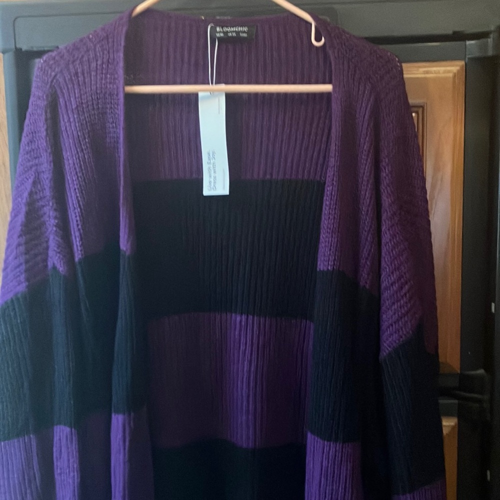 NWT Bloomchic Plus size sweater Black Purple Block cardigan Size 30 Halloween - Picture 3 of 4